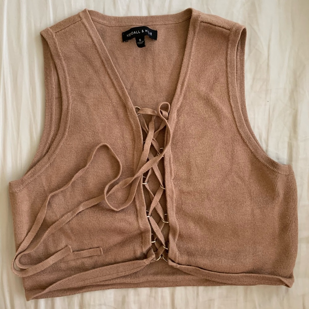 KENDALL AND KYLIE CROP TOP